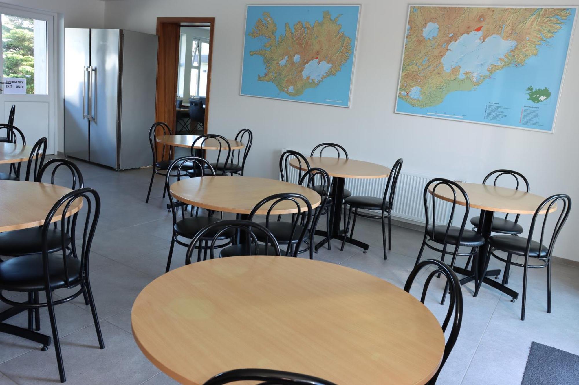 Hoefn Hostel ภายนอก รูปภาพ